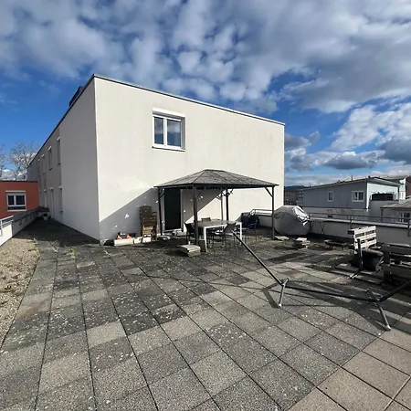 Apartmán Premium Penthousewohnung Zentral Im Dreilaendereck! - Perfekt Angebunden - Tiefgarage, Lift - Hochwertige Vollaustattung Weil am Rhein