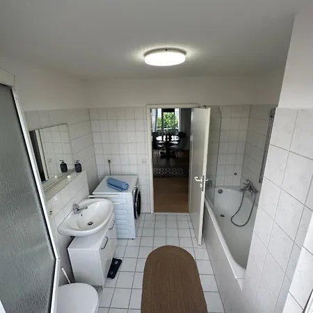 Apartmán Premium Apartment Mit Dachterasse, Tiefgarage & Lift Im 3-Laendereck *