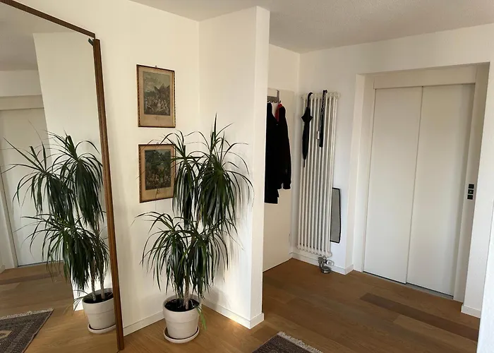 Premium Penthousewohnung Zentral Im Dreilaendereck! - Perfekt Angebunden - Tiefgarage, Lift - Hochwertige Vollaustattung *