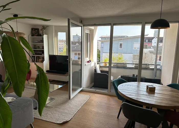 Premium Penthousewohnung Zentral Im Dreilaendereck! - Perfekt Angebunden - Tiefgarage, Lift - Hochwertige Vollaustattung * Weil am Rhein